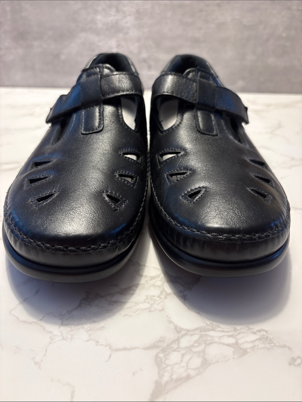 SAS women’s 8.5 Black Leather Mary Jane Strap Shoes excellent condition - Picture 7 of 10